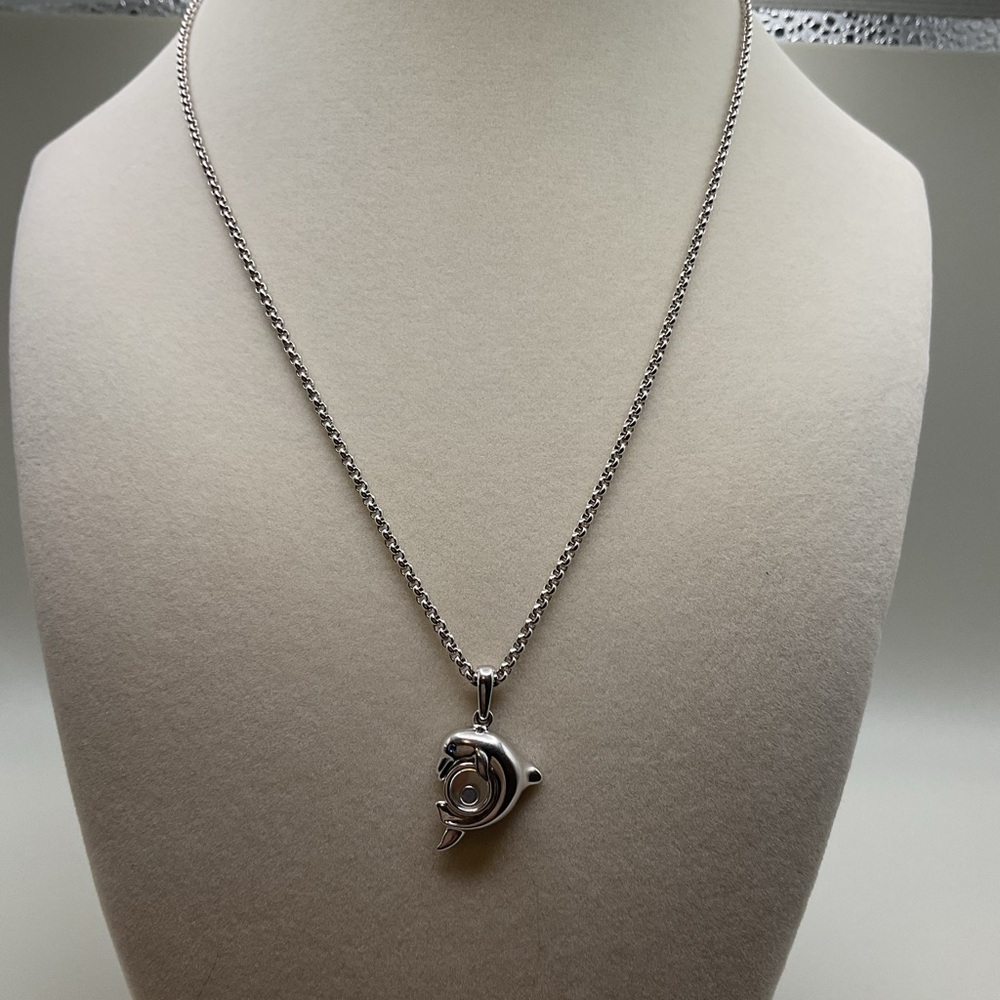 Chopard happy diamonds dolphin Necklace